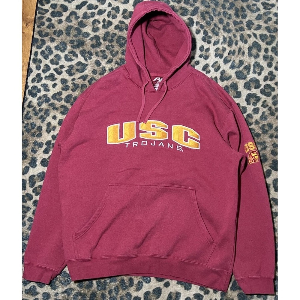 USC Trojans Hoodie Men Size XL Red P2 Embroidered Pullover Sweatshirt Script